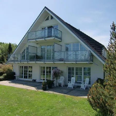 Ferienwohnung-Godewind-Seeblick-Lud-297 *